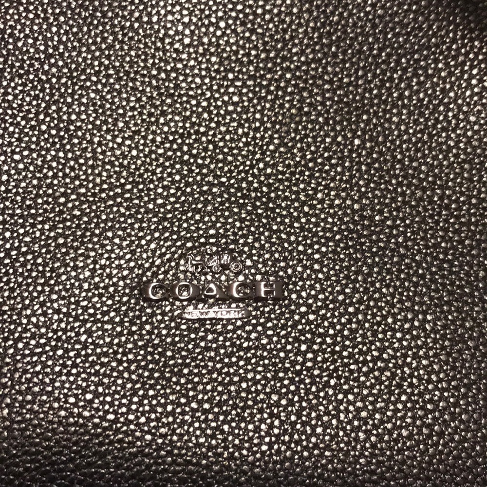 Authentic Coach Bag Like New - Picture 8 of 8